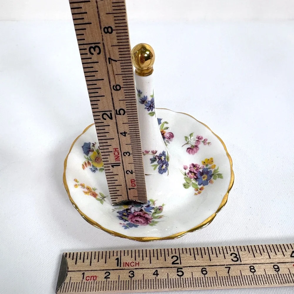 Canadian Superior Ring Holder White Floral Fine Bone China Gold Trim 70s Vintage